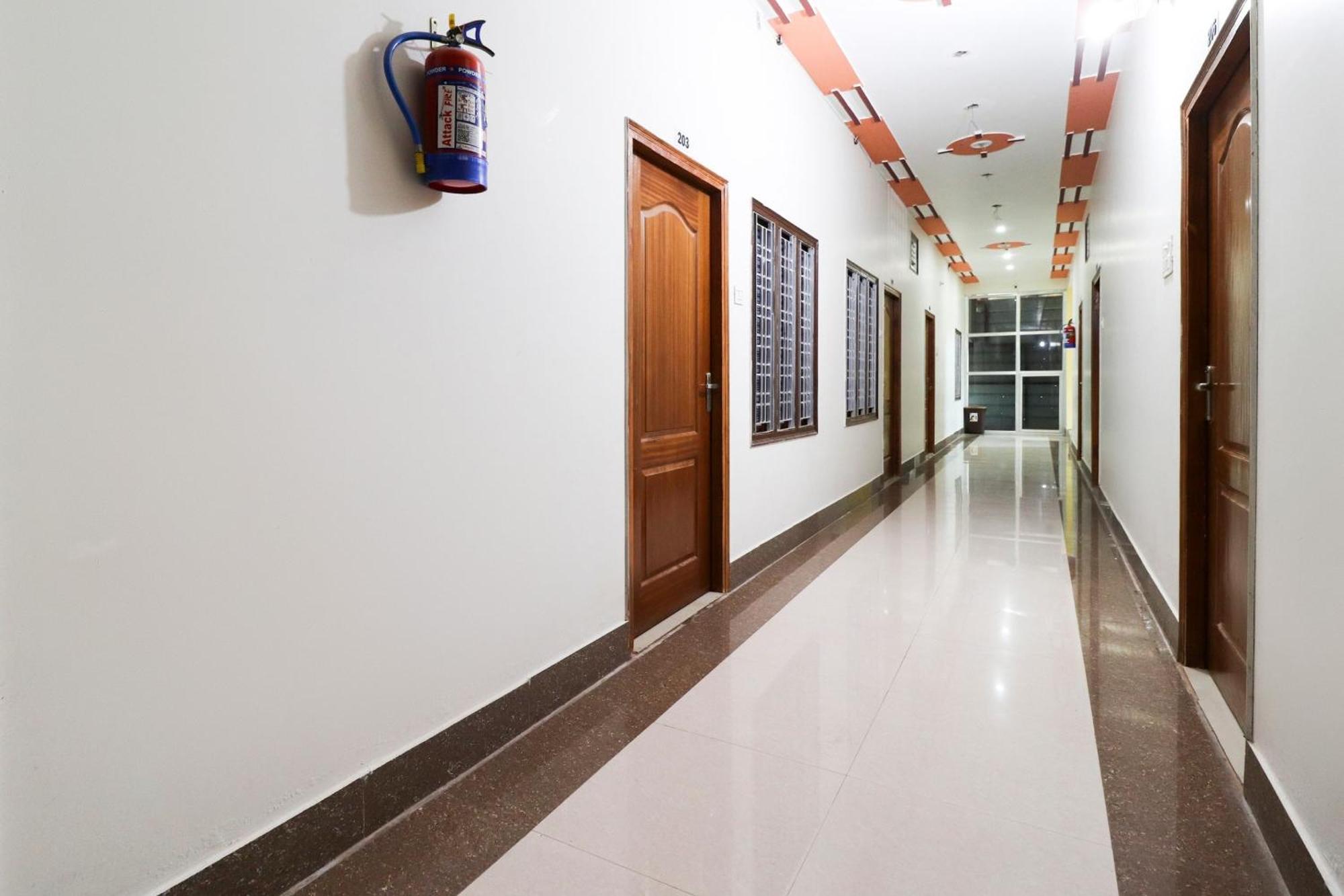 Hotel O Moon Light Roorkee Bagian luar foto
