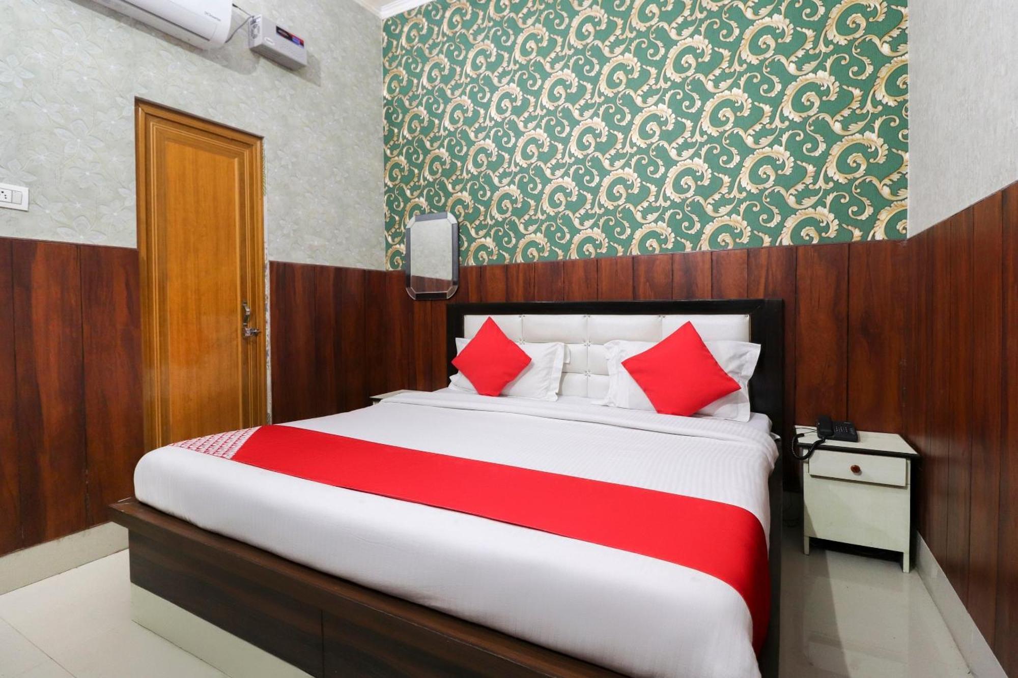 Hotel O Moon Light Roorkee Bagian luar foto