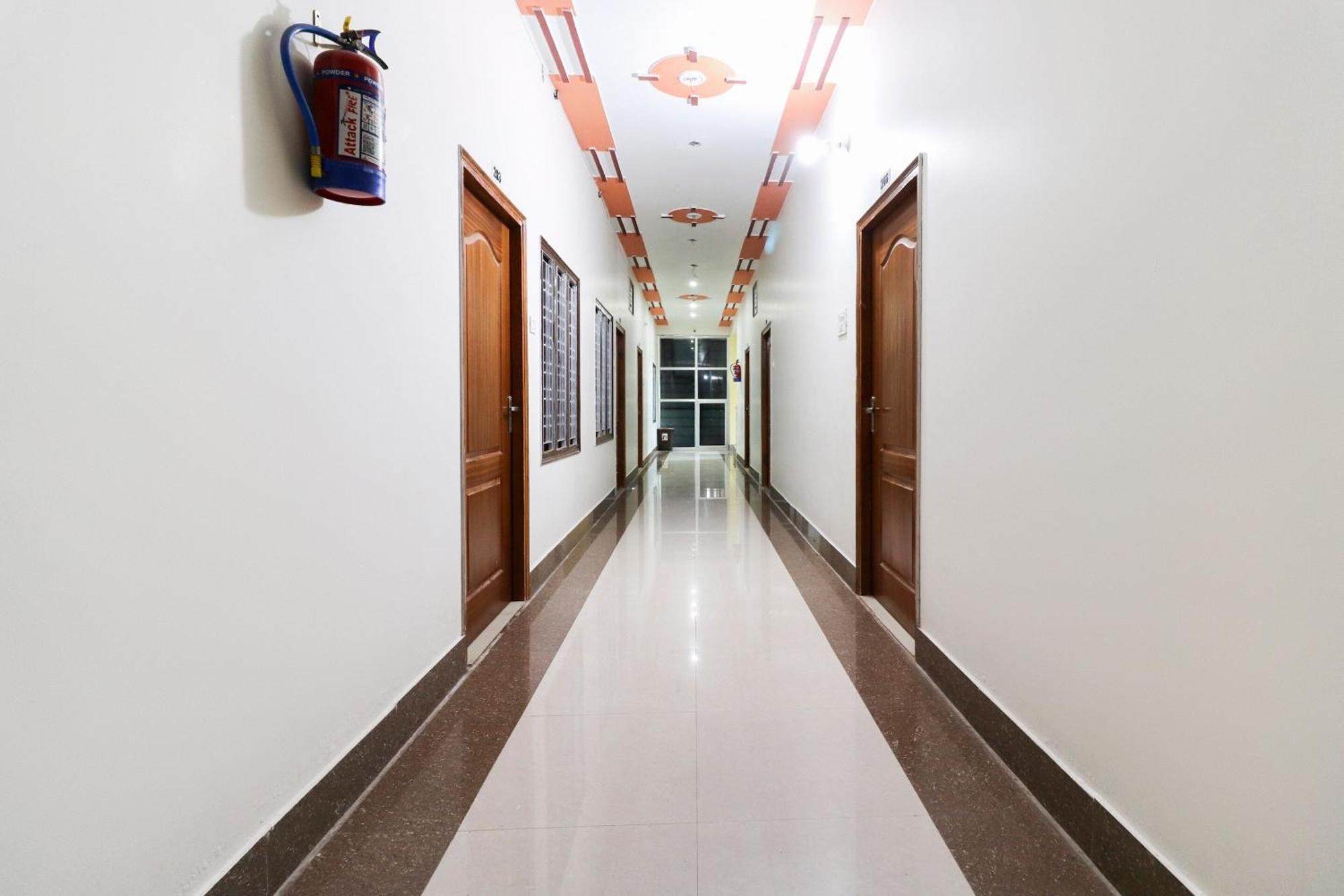Hotel O Moon Light Roorkee Bagian luar foto