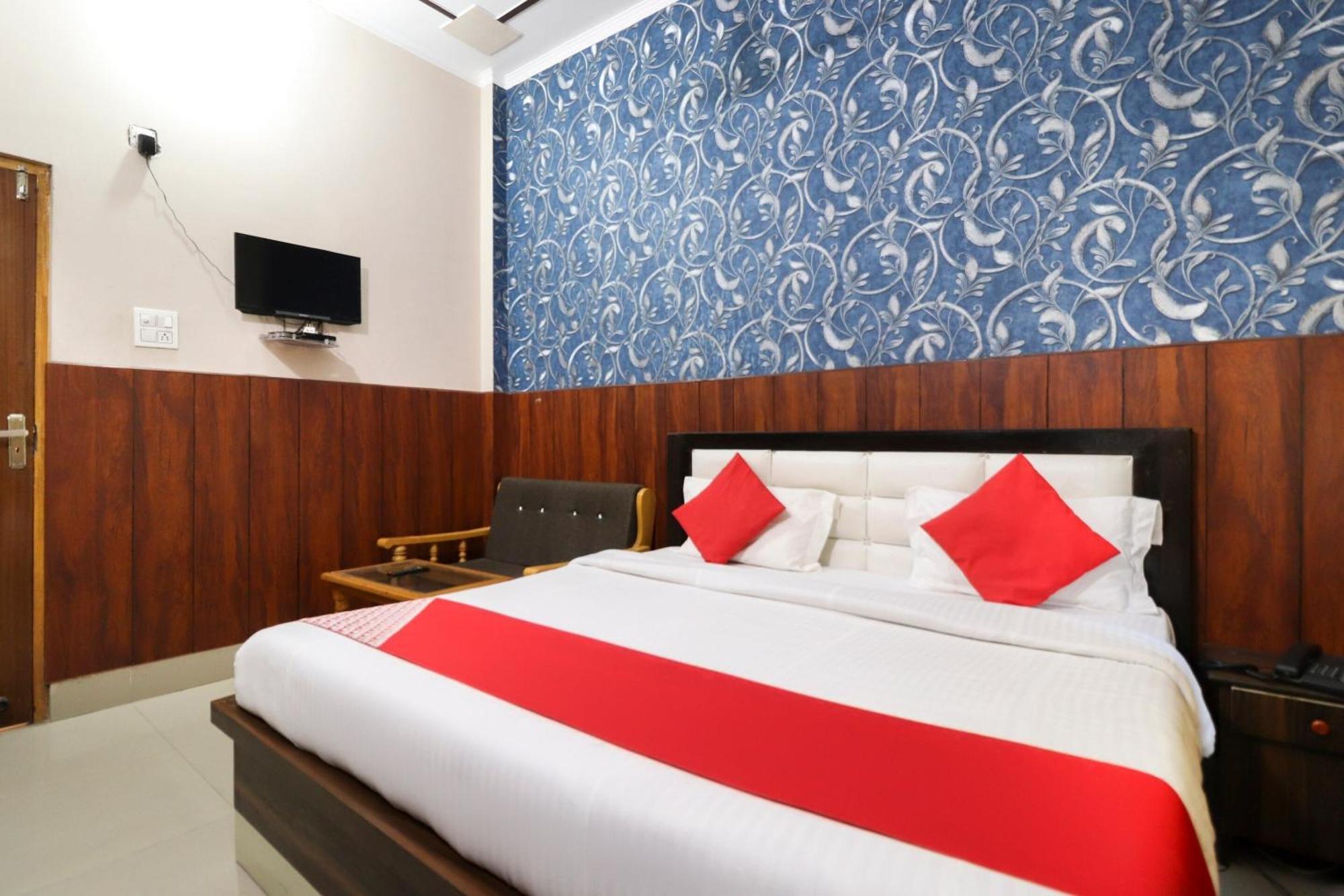 Hotel O Moon Light Roorkee Bagian luar foto