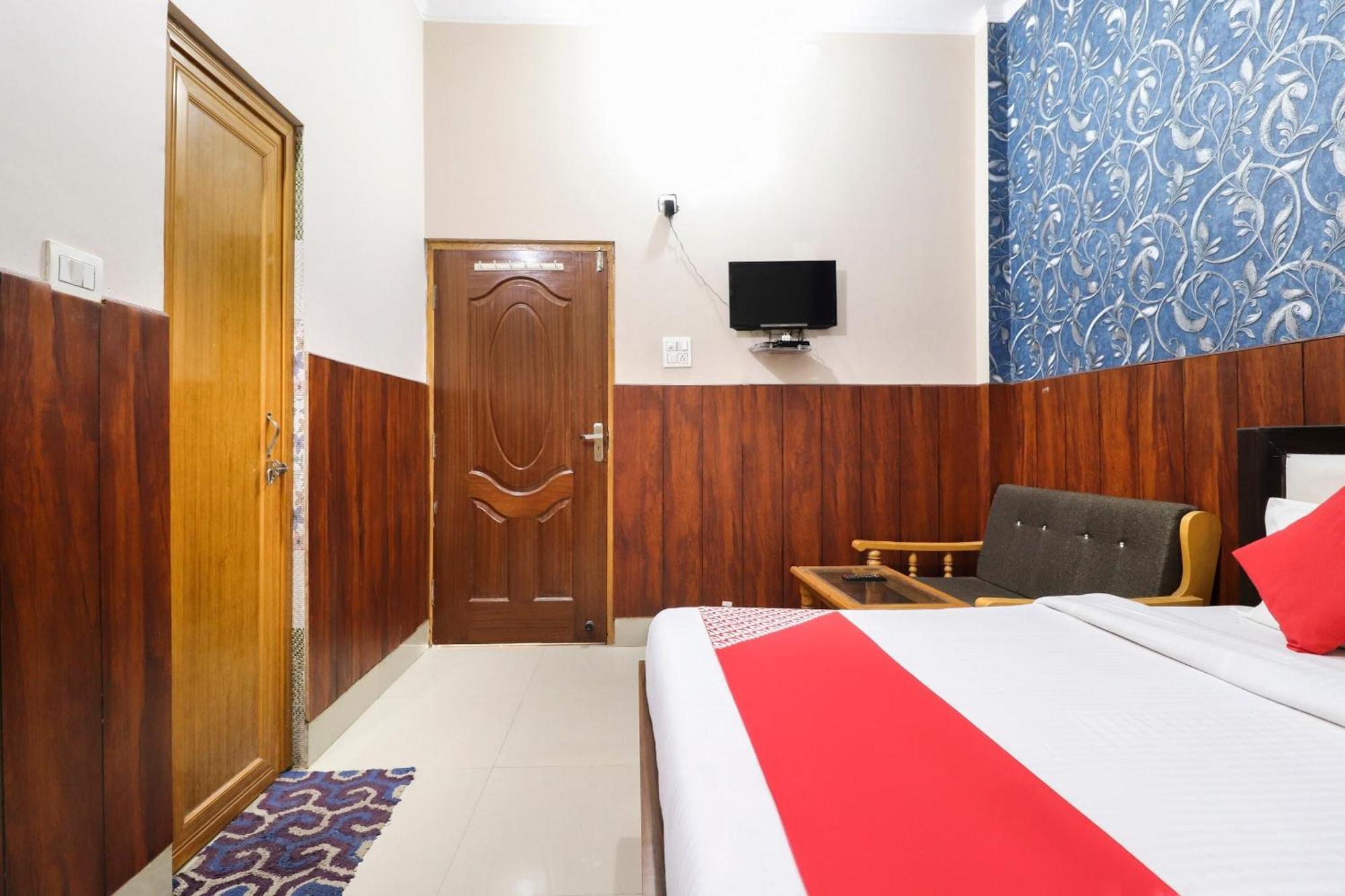 Hotel O Moon Light Roorkee Bagian luar foto